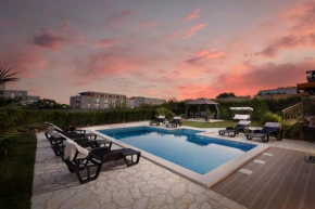 Sunny Garden Adria